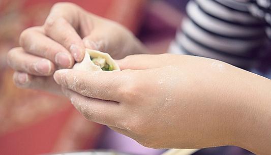 包餃子有妙招 餃子也可吃出美味花樣