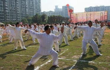 老人如何運動能強肺又增壽