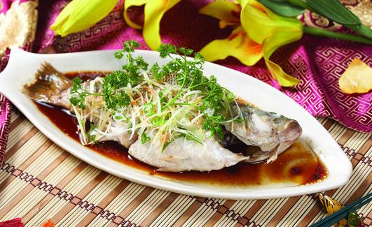 秋季吃鱸魚(yú) 養(yǎng)胃效果好