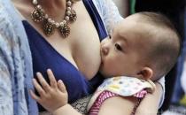 喂奶乳頭疼痛怎么辦好 下面5種方法幫到你